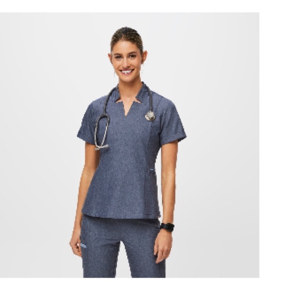 Great condition fig top - Picture 1 of 4